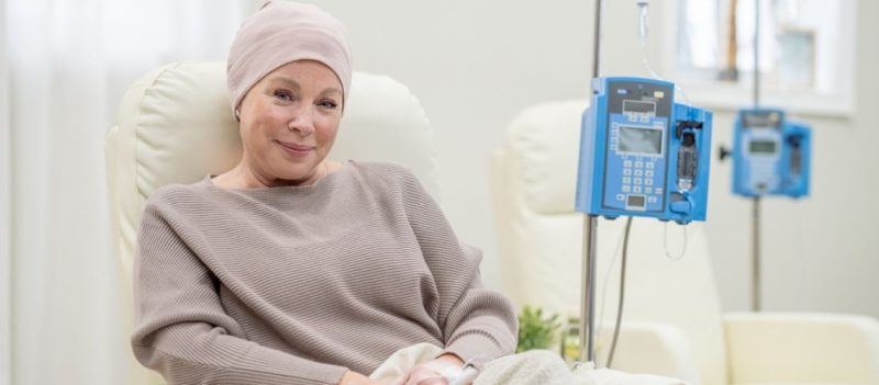 Kemoterapide Saç Ne Zaman Dökülür? Ne Zaman Çıkar?