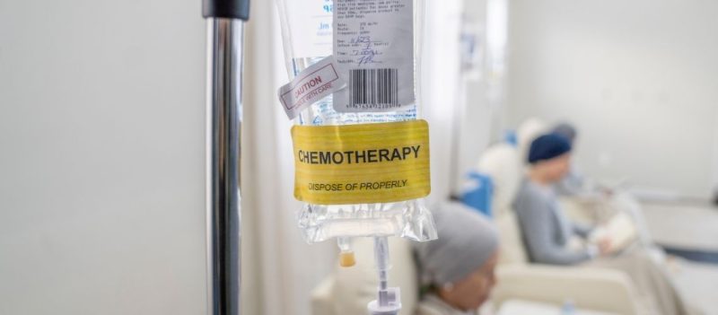 Kemoterapi Alırken Hastadan Çocuklara Zarar Gelir mi?